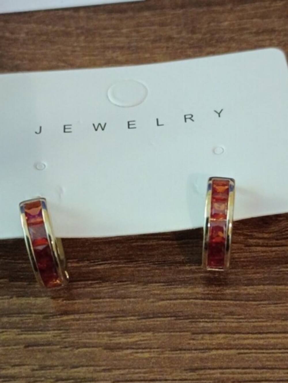 Jewelry - Picture 5 of 6